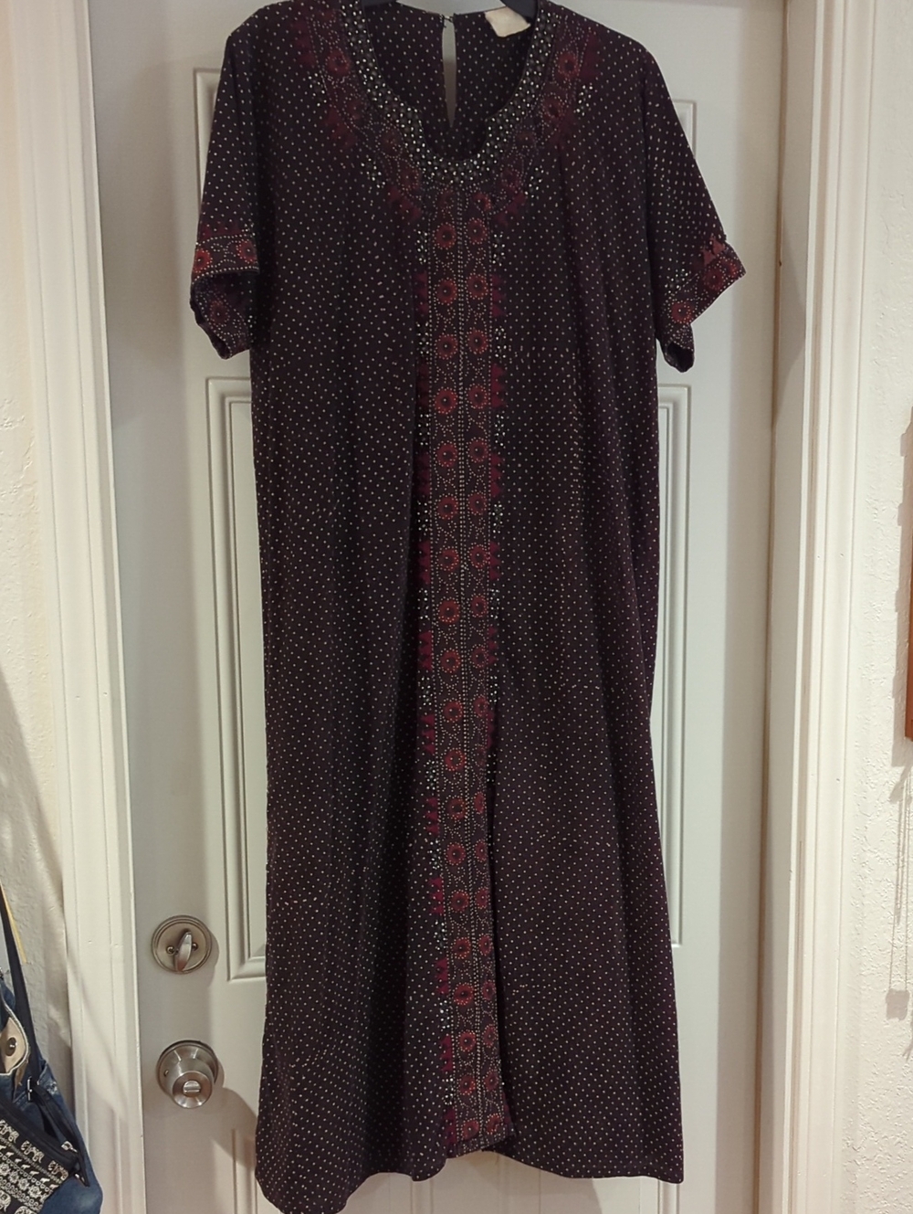 Elegant Indian Maxi Dress with Red Paisley Trim And Matching Leggings.